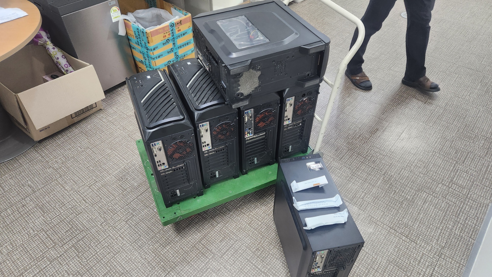 송파구 / 사무실 / PC / 6대