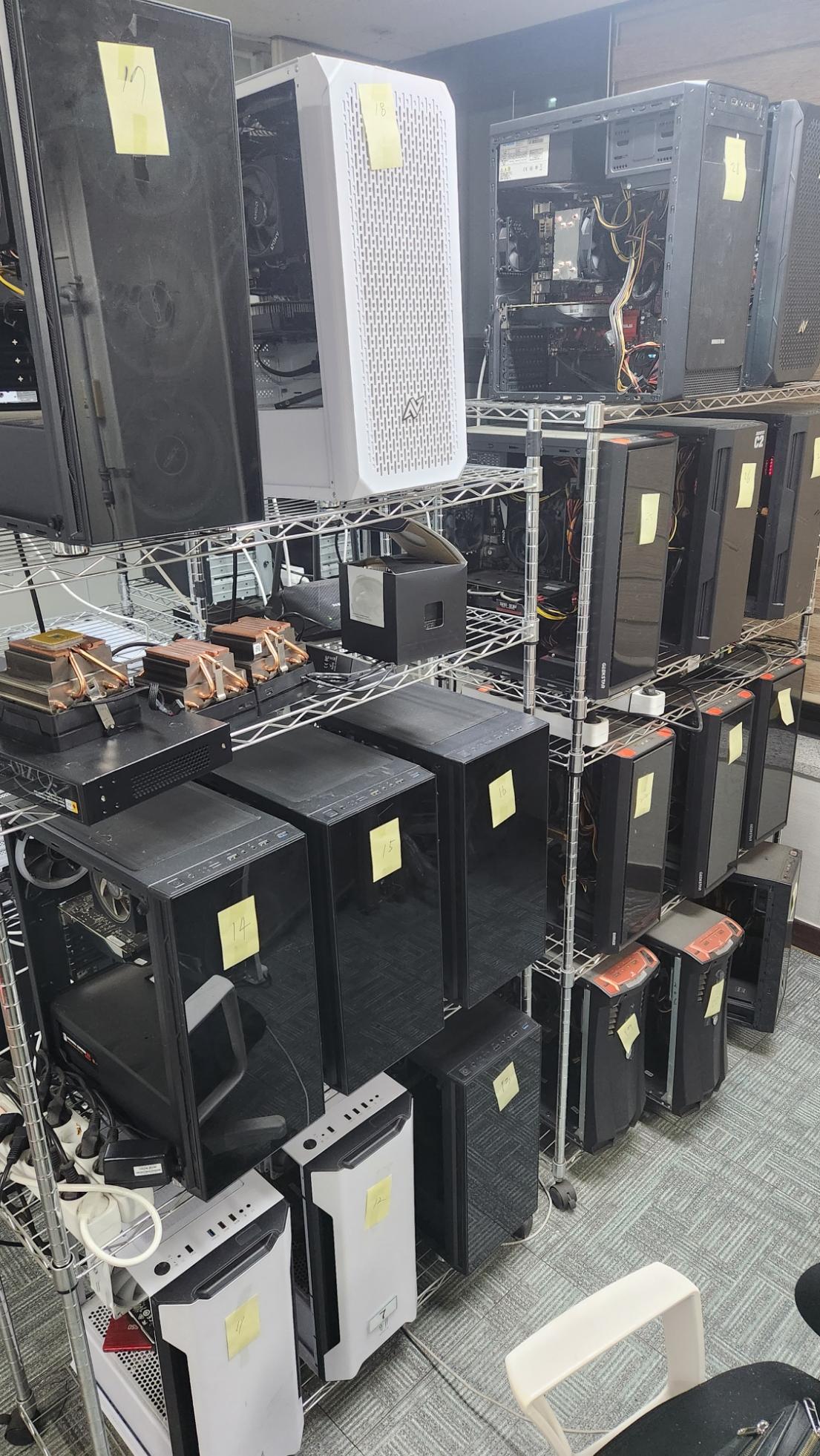 화성 / 사무실 / PC / 약 20대