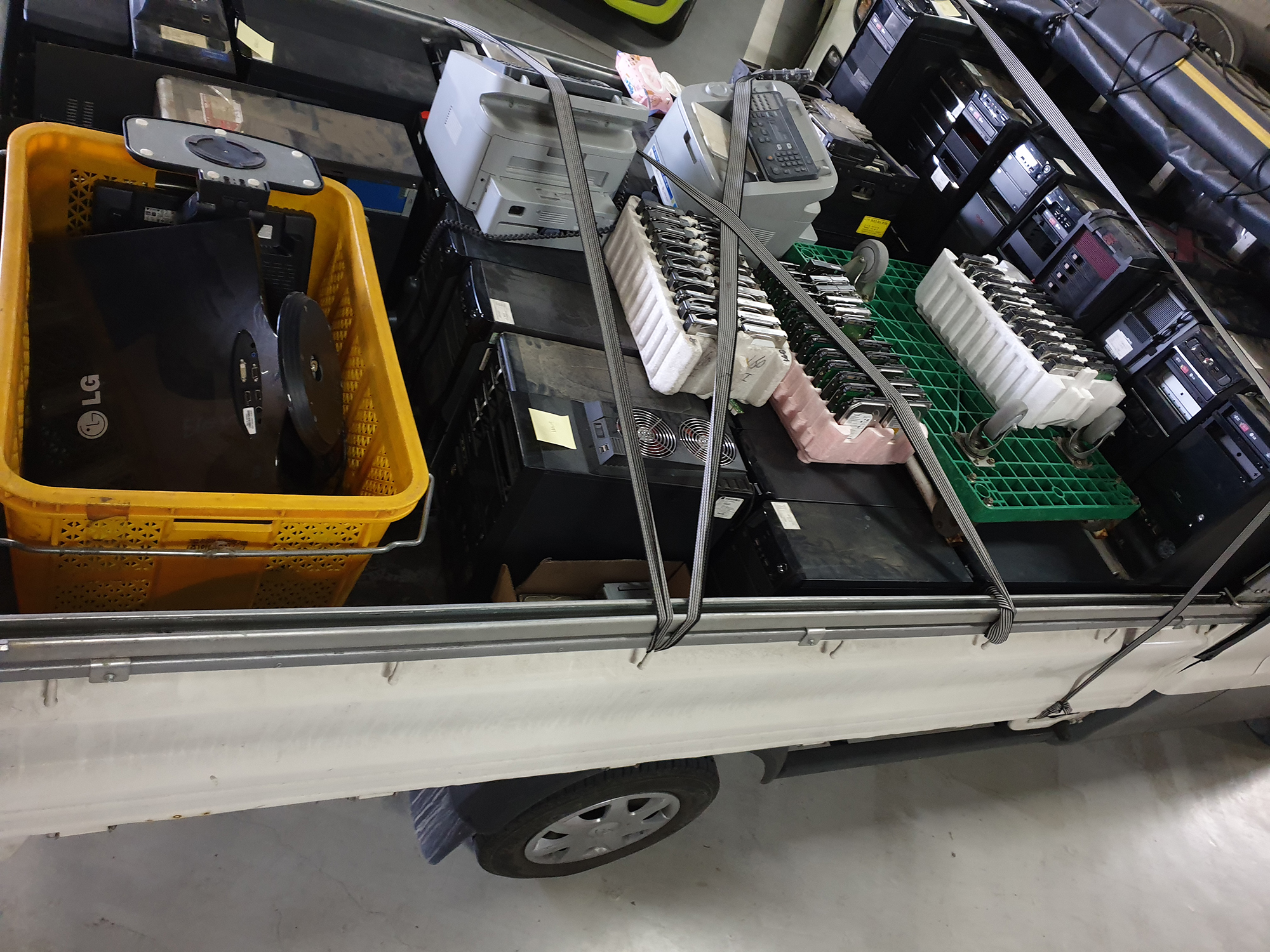 대전 / 법률사무소 / 노트북,PC,모니터 / 약 100대